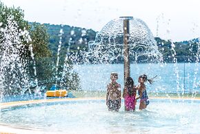 Olivia Green Camping