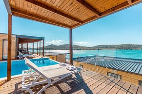 Olivia Green Camping