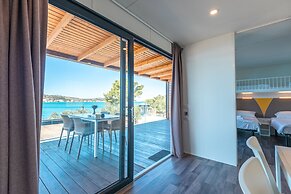 Olivia Green Camping