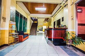OYO 192 Tcc Condo - Hostel