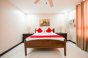 OYO 236 Hotel Edmundo