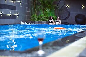 Zen Riverside Hotel & Residences