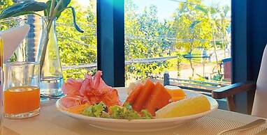 Zen Riverside Hotel & Residences