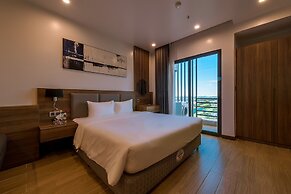 Zen Riverside Hotel & Residences