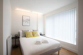 Moonside - Stunning Angel Apartments