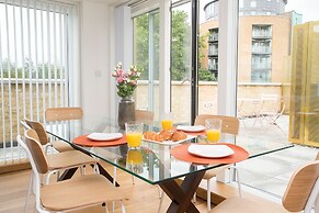 Moonside - Stunning Angel Apartments