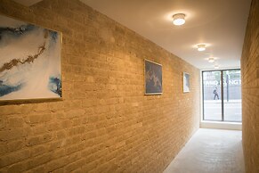 Moonside - Stunning Angel Apartments