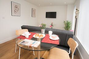 Moonside - Stunning Angel Apartments