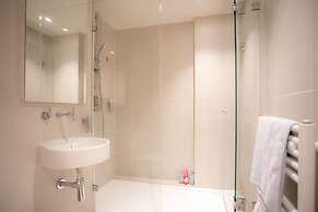 Moonside - Stunning Angel Apartments