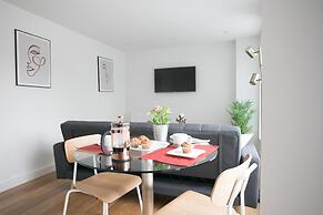 Moonside - Stunning Angel Apartments