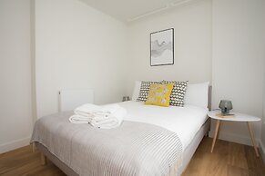 Moonside - Stunning Angel Apartments