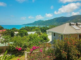 Whispering Palms Self Catering Apartment - Adults Only