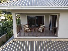 Whispering Palms Self Catering Apartment - Adults Only