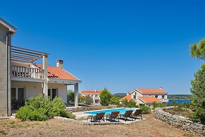 Luxury Villas Stari Grad
