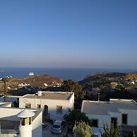 Manos house in Chora