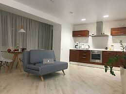 Apartment on Okeanskiy Pr. 90