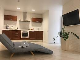 Apartment on Okeanskiy Pr. 90