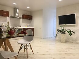 Apartment on Okeanskiy Pr. 90