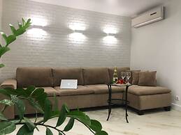 Apartment on Okeanskiy Pr. 90