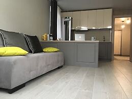 Apartment on Ostryakova Pr. 28.