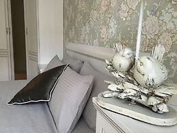 Apartment on Ostryakova Pr. 28.