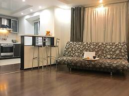 Apartment on Okeanskiy Pr. 100