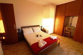 Menigos Type AA2R no 38 Superior Seaview