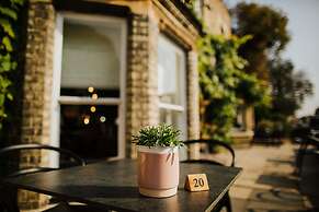 The Stratton House Hotel