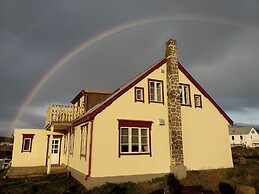 Brimslóð Atelier Guesthouse