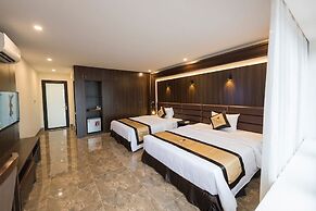 CoTo Starlight Boutique Hotel