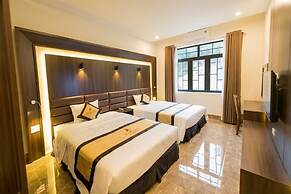 CoTo Starlight Boutique Hotel