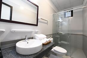 CoTo Starlight Boutique Hotel