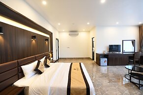 CoTo Starlight Boutique Hotel