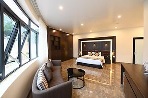 CoTo Starlight Boutique Hotel