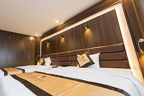 CoTo Starlight Boutique Hotel