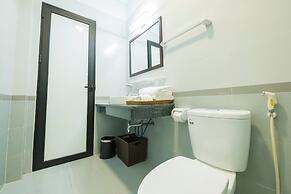 CoTo Starlight Boutique Hotel