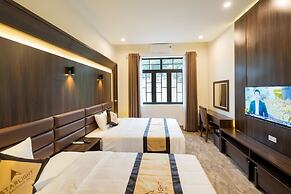 CoTo Starlight Boutique Hotel