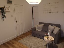 Cosy Apartment in Islington - C
