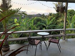 Sandee Place Mountain View Chomthong