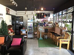 Sandee Place Mountain View Chomthong