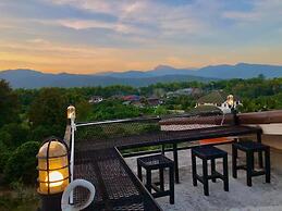 Sandee Place Mountain View Chomthong