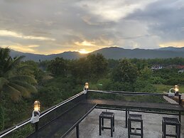 Sandee Place Mountain View Chomthong