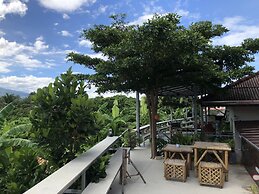 Sandee Place Mountain View Chomthong