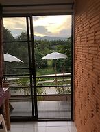 Sandee Place Mountain View Chomthong
