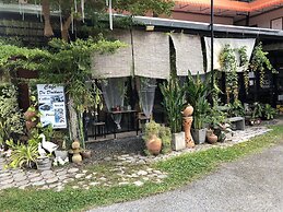 Sandee Place Mountain View Chomthong