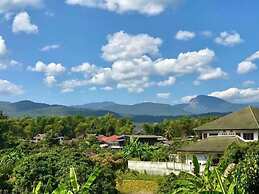 Sandee Place Mountain View Chomthong