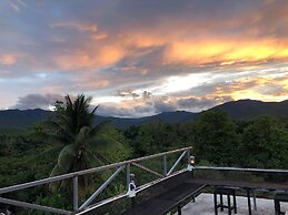 Sandee Place Mountain View Chomthong