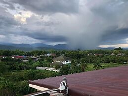 Sandee Place Mountain View Chomthong