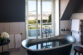 Cour des Vosges - Evok Collection