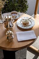 Cour des Vosges - Evok Collection